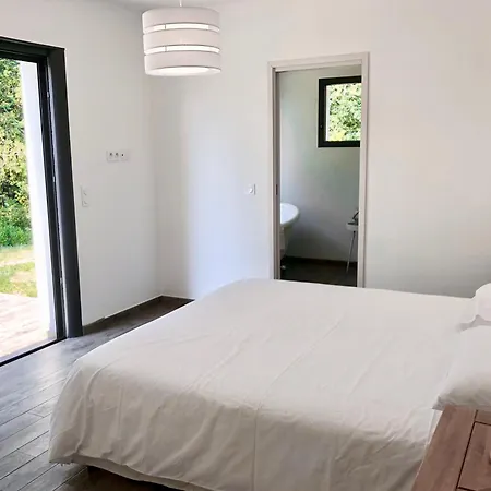Piscine Chauffee & Jardin - Centre 5 Min - 10 Min - Menage Вилла Порто-Веккьо