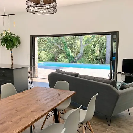 Piscine Chauffée&jardin - Centre 5 Min - 10 Min - Ménage Villa *