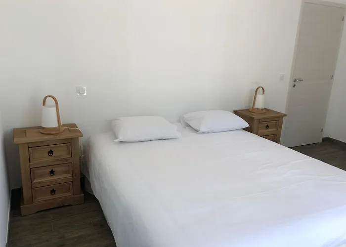 Piscine Chauffée&jardin - Centre 5 Min - 10 Min - Ménage * Porto Vecchio