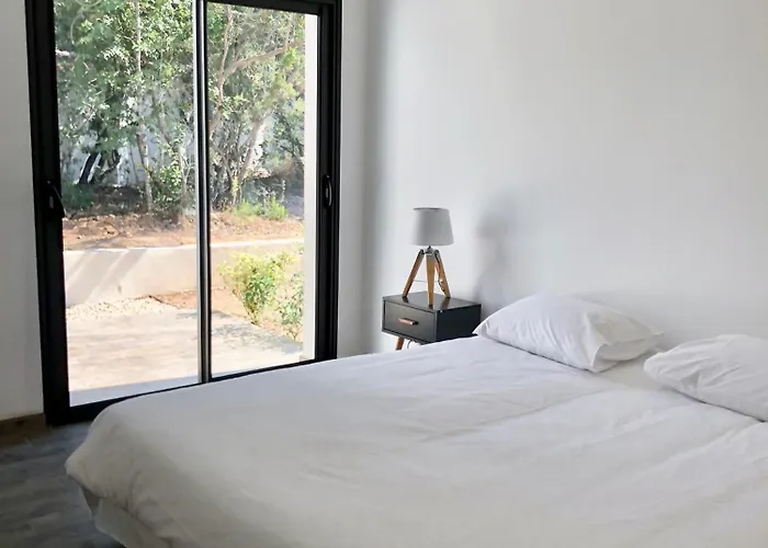 Piscine Chauffée&jardin - Centre 5 Min - 10 Min - Ménage